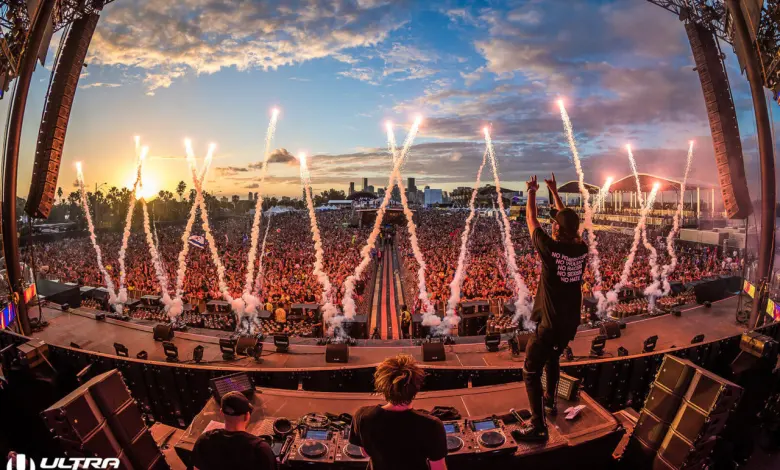 Festival Icon Fest_Stage design_riani_DJ_artist-lighting